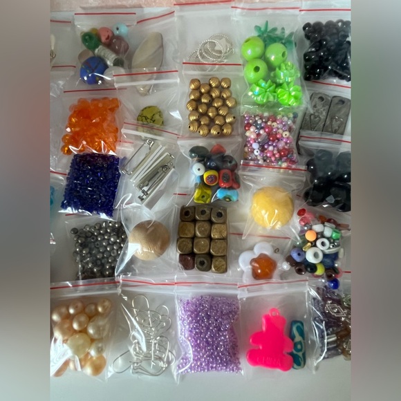 Beads ~ 40 Bags $10.00 - Picture 5 of 7